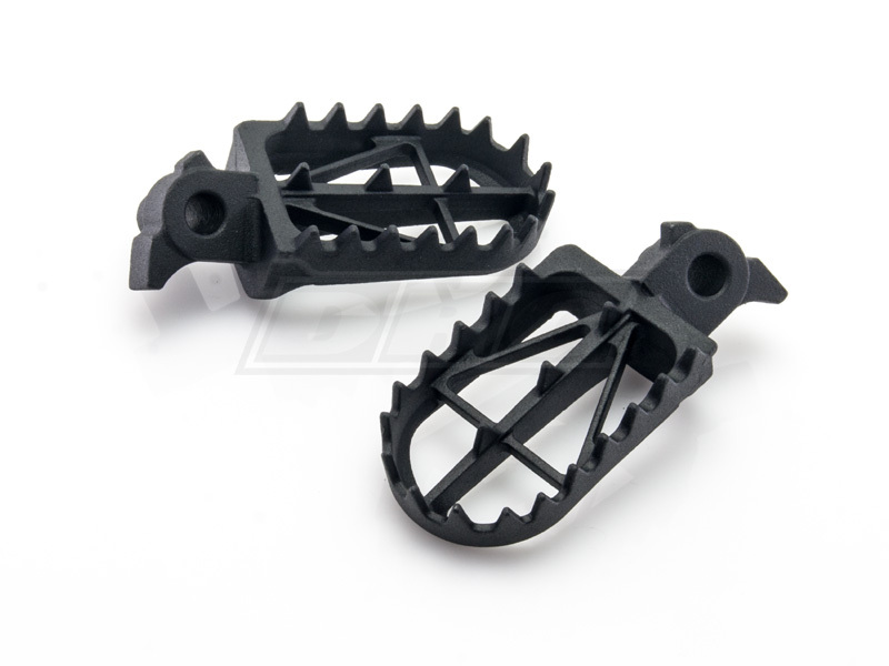 klx110 footpegs